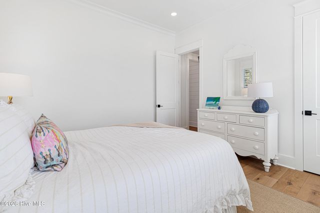 561 Avocet Drive, Beaufort, NC 28516