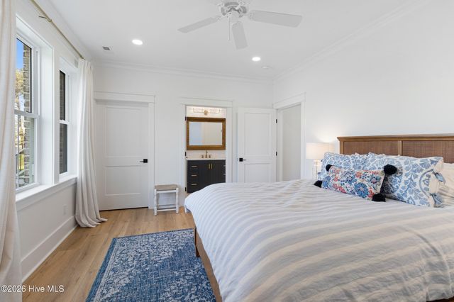 561 Avocet Drive, Beaufort, NC 28516