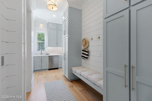 561 Avocet Drive, Beaufort, NC 28516