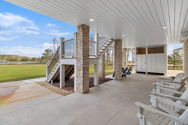 561 Avocet Drive, Beaufort, NC 28516