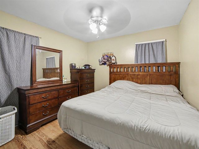 2222 Crozier Avenue, Muskegon, MI 49441