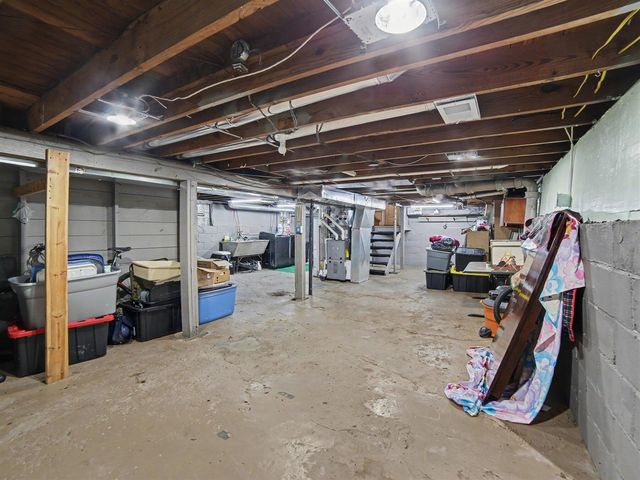 2222 Crozier Avenue, Muskegon, MI 49441