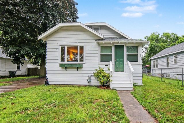 2222 Crozier Avenue, Muskegon, MI 49441