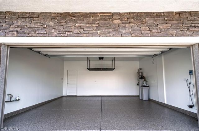 8781 Cotovia Avenue, Las Vegas, NV 89148