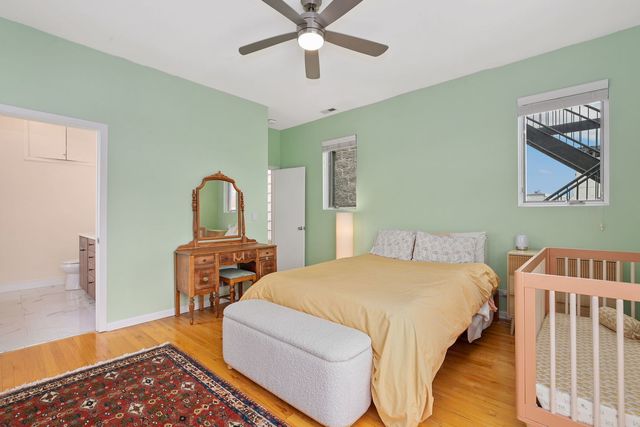 945 N Honore Street 3, Chicago, IL 60622