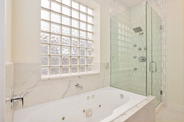 945 N Honore Street 3, Chicago, IL 60622