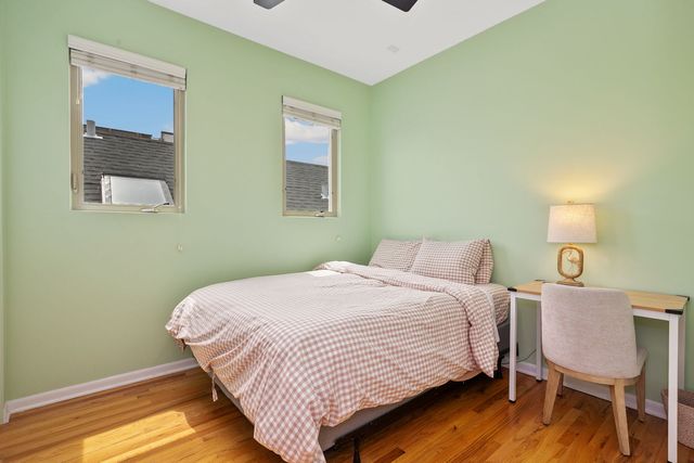 945 N Honore Street 3, Chicago, IL 60622