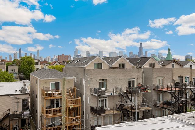 945 N Honore Street 3, Chicago, IL 60622