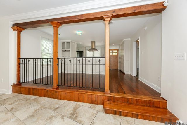 4718 Loyola Dr, Baton Rouge, LA 70808