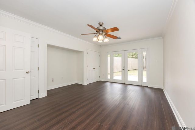 4718 Loyola Dr, Baton Rouge, LA 70808