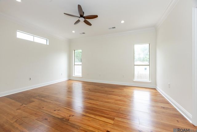 4718 Loyola Dr, Baton Rouge, LA 70808