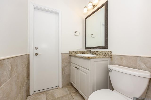 4718 Loyola Dr, Baton Rouge, LA 70808