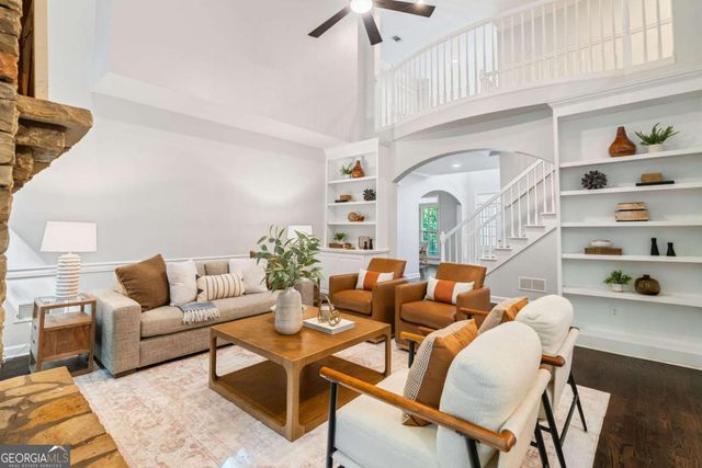 1045 River Point, Suwanee, GA 30024