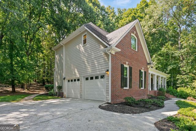 1045 River Point, Suwanee, GA 30024