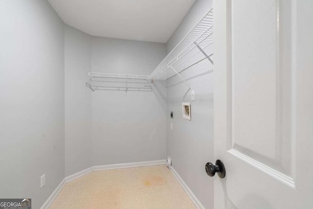 1045 River Point, Suwanee, GA 30024
