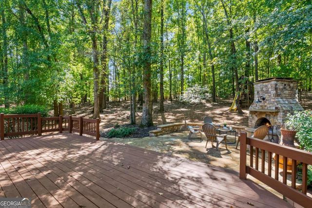 1045 River Point, Suwanee, GA 30024