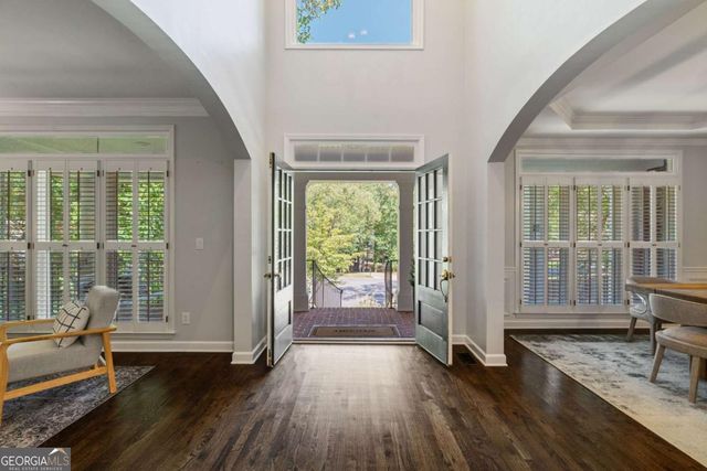 1045 River Point, Suwanee, GA 30024
