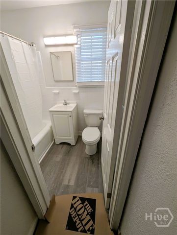 1317 E 54th Street, Savannah, GA 31404