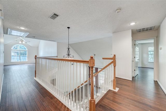 2440 Brittany Lane, Grapevine, TX 76051