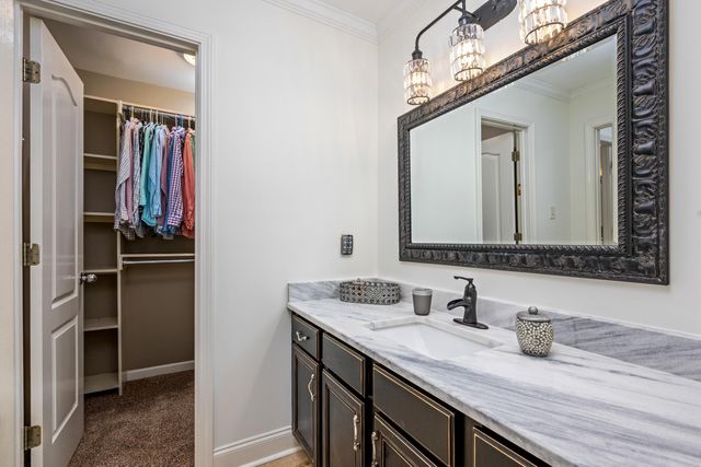 226 JAMERSON FARM RD, Collierville, TN 38017