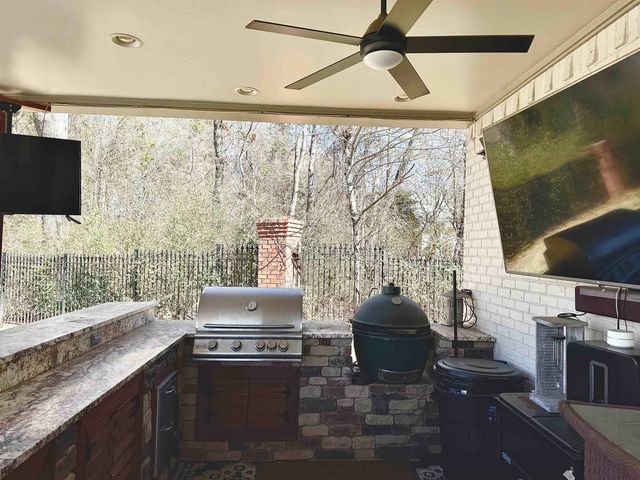 226 JAMERSON FARM RD, Collierville, TN 38017