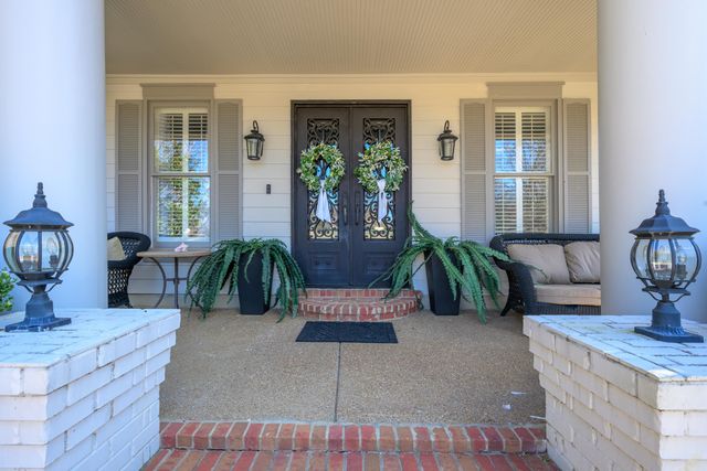 226 JAMERSON FARM RD, Collierville, TN 38017