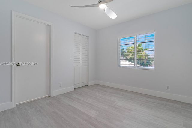 2098 Madeira Dr, Weston, FL 33327