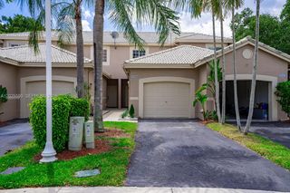 2098 Madeira Dr, Weston, FL 33327