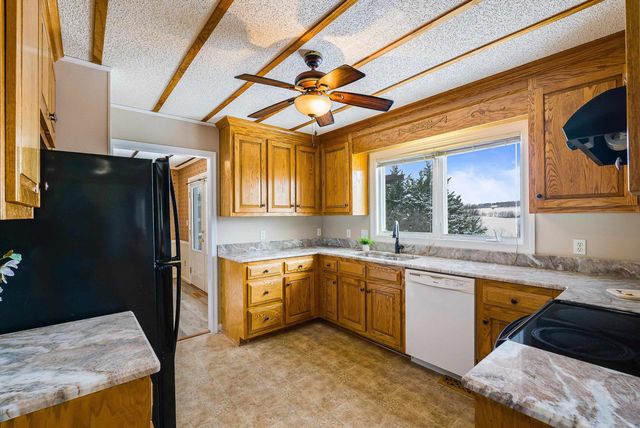 116 EMERALD HILL DR, Fishersville, VA 22939