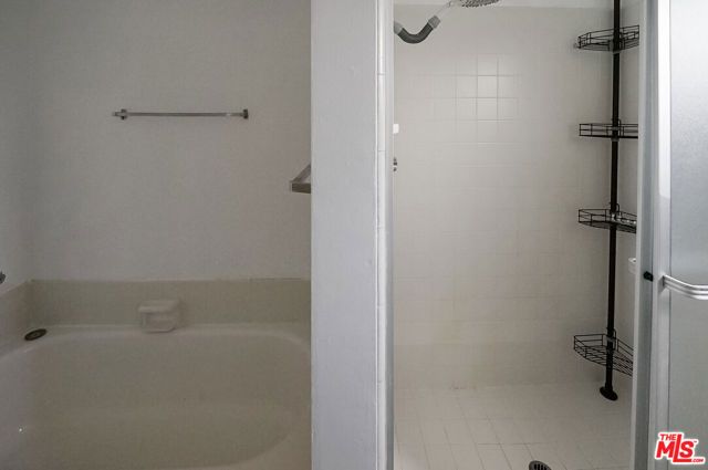 1518 Berkeley Street 3, Santa Monica, CA 90404