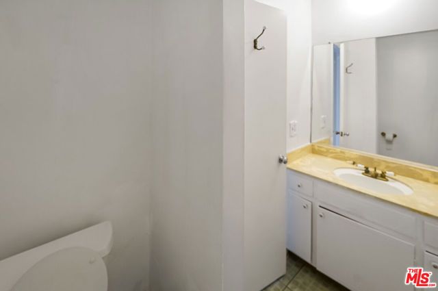 1518 Berkeley Street 3, Santa Monica, CA 90404