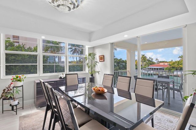 10180 W Bay Harbor Drive 2a, Bay Harbor Islands, FL 33154