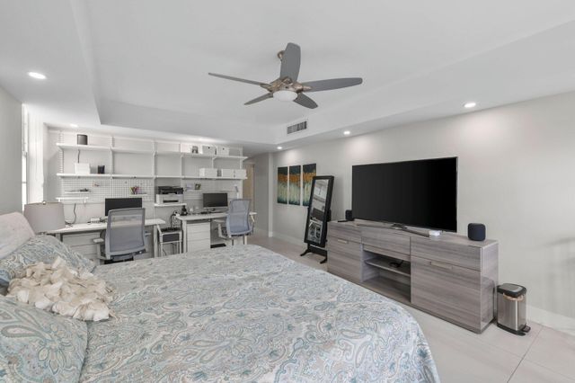 10180 W Bay Harbor Drive 2a, Bay Harbor Islands, FL 33154