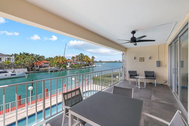 10180 W Bay Harbor Drive 2a, Bay Harbor Islands, FL 33154