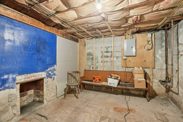 6 George Street, Auburn, MA 01501