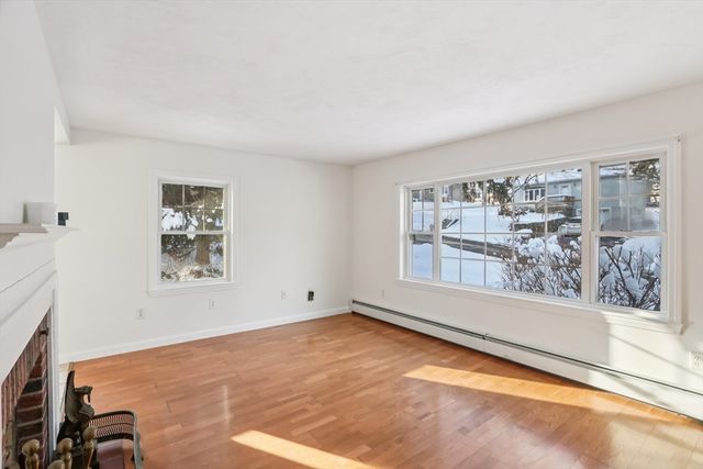 6 George Street, Auburn, MA 01501