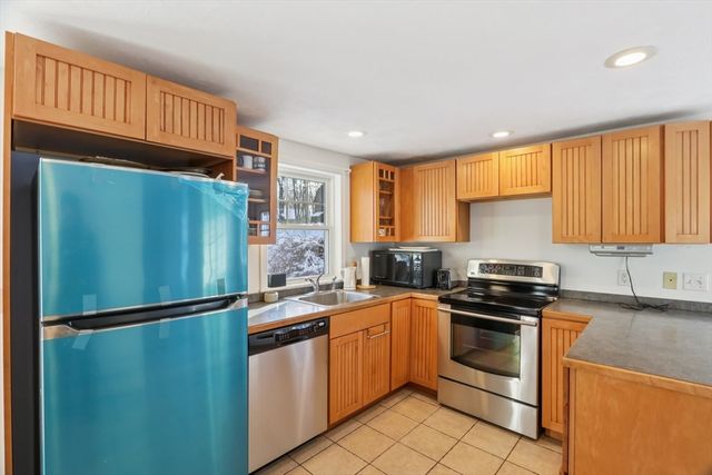 6 George Street, Auburn, MA 01501