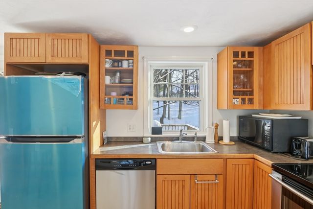 6 George Street, Auburn, MA 01501