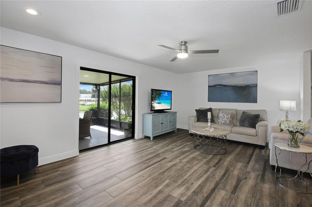 7243 WOODVILLE CRESCENT, Orlando, FL 32819