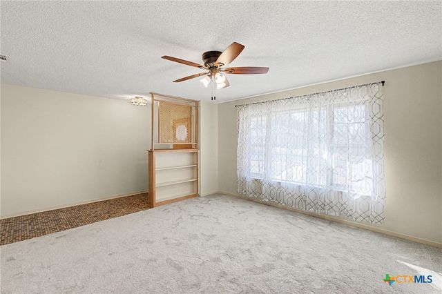 120 N 29th Street, Gatesville, TX 76528