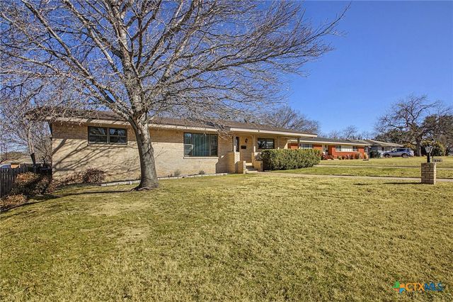 120 N 29th Street, Gatesville, TX 76528