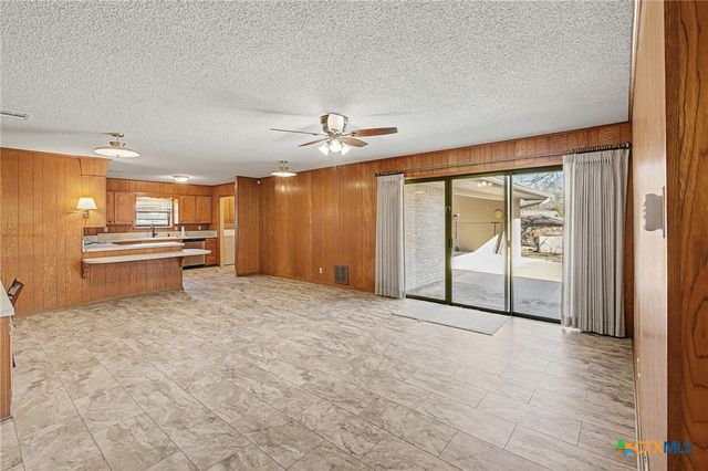 120 N 29th Street, Gatesville, TX 76528