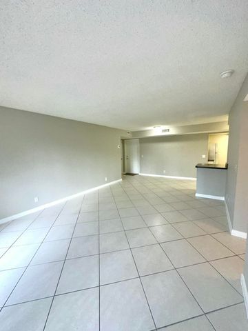 4120 Union Square Boulevard C1, Palm Beach Gardens, FL 33410