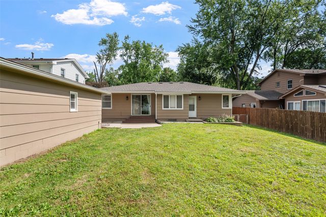 6419 Franklin Avenue, Windsor Heights, IA 50324