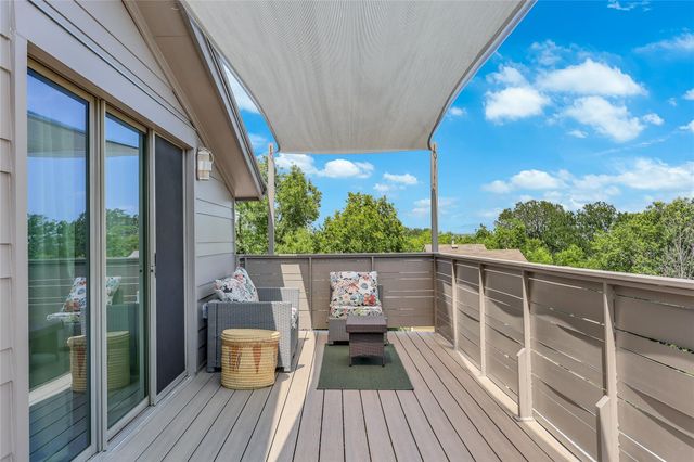 2201 E 9th ST, Austin, TX 78702