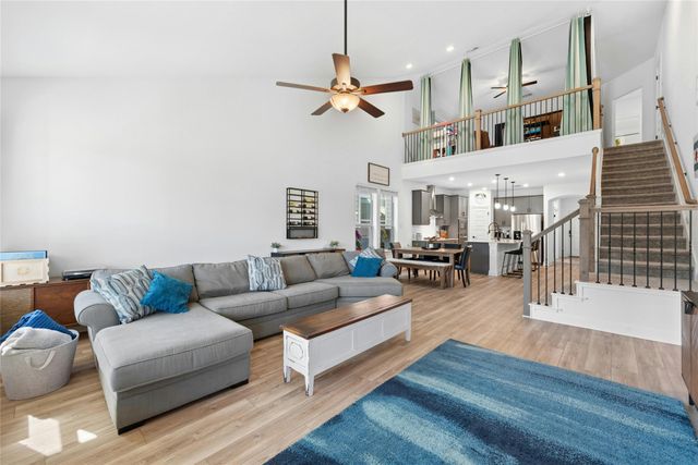 136 Banyon DR, Liberty Hill, TX 78642