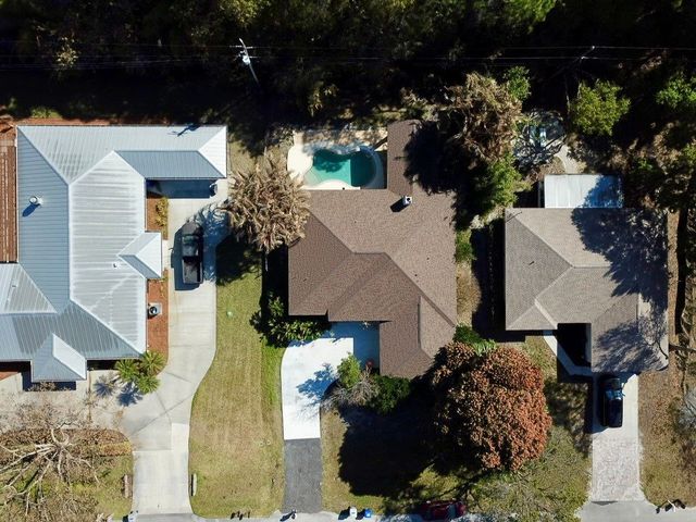 1330 32nd Avenue SW, Vero Beach, FL 32968