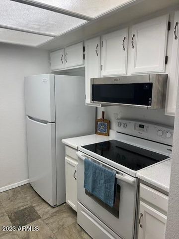 3716 E UNIVERSITY Drive 2002, Mesa, AZ 85205