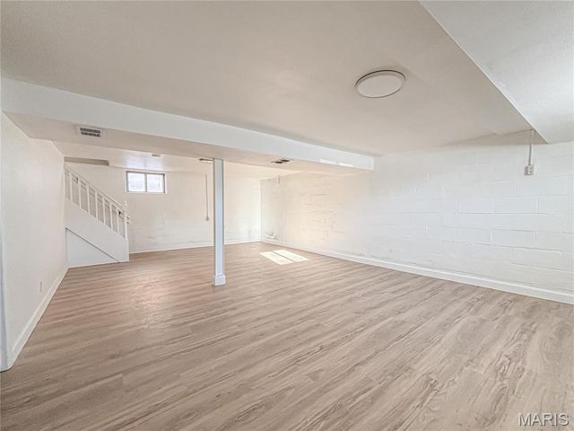 3183 Clifton Avenue, St Louis, MO 63139