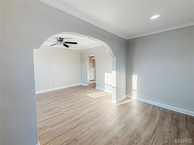 3183 Clifton Avenue, St Louis, MO 63139